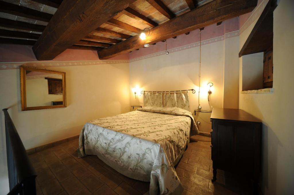 Antico Casale Urbani Guest House Scheggino Room photo